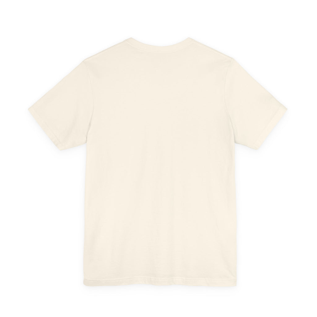 Frog Gardener Graphic Tee — "J'enterrer des choses... peut-être des plantes, peut-être des gens"