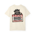 Raccoon Warning Graphic T-Shirt | French Text "Regarde Derrière"