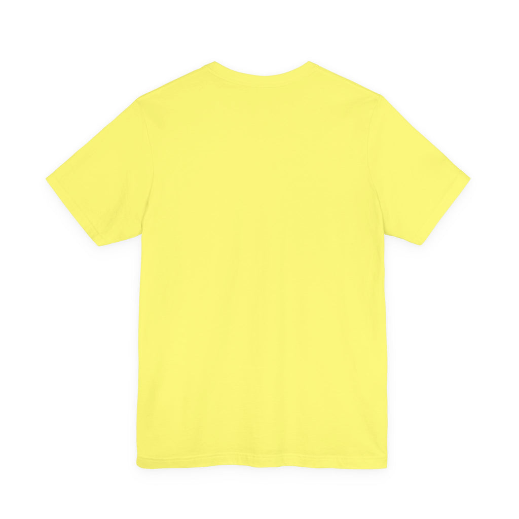 Frog Gardener Graphic Tee — "J'enterrer des choses... peut-être des plantes, peut-être des gens"