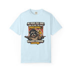 Raccoon Warning Graphic T-Shirt | French Text "Regarde Derrière"