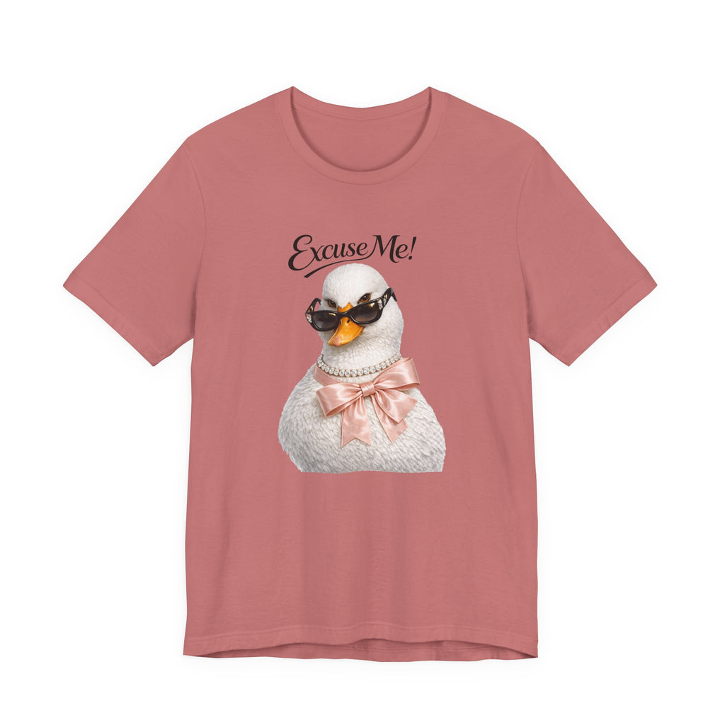 Excuse Me ! T-shirt Cygne Stylé — T-shirt graphique avec lunettes de soleil mignonnes et nœud papillon