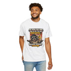 Raccoon Warning Graphic T-Shirt | French Text "Regarde Derrière"