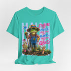 Frog Gardener Graphic Tee — "J'enterrer des choses... peut-être des plantes, peut-être des gens"