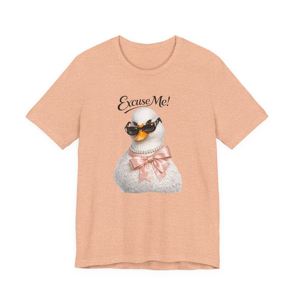 Excuse Me ! T-shirt Cygne Stylé — T-shirt graphique avec lunettes de soleil mignonnes et nœud papillon