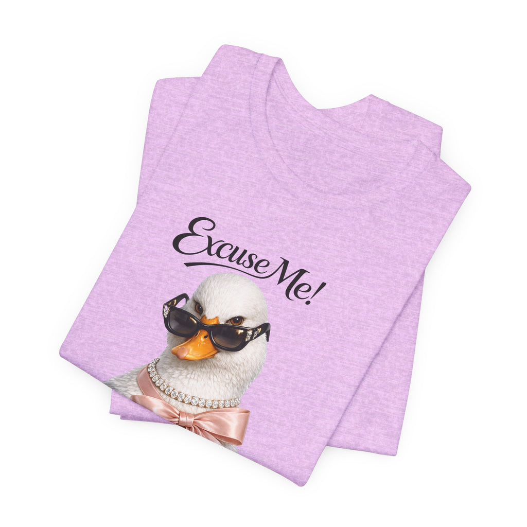 Excuse Me ! T-shirt Cygne Stylé — T-shirt graphique avec lunettes de soleil mignonnes et nœud papillon