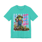 Frog Gardener Graphic Tee — "J'enterrer des choses... peut-être des plantes, peut-être des gens"